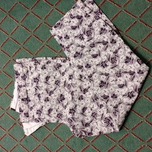 Banana Republic printed Sloan fit pants